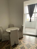 Bari LandLord 242