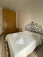 Bari LandLord 242