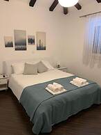 4B Apartments