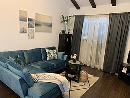 4B Apartments
