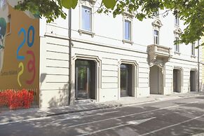 AR Suites&Art