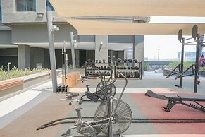 Waves - Comfort and Style in a 21st-Floor Studio With View
