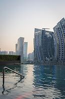 Waves - Comfort and Style in a 21st-Floor Studio With View