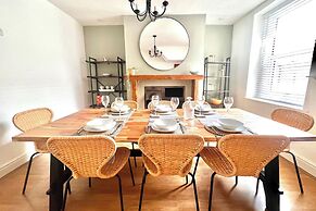 Seaside Haven at Willowdene Cottage