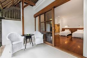 Villa Wantilan Putih