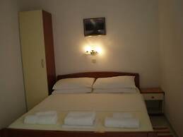 Apartments Villa Pelegrin