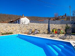 Villa Lemily