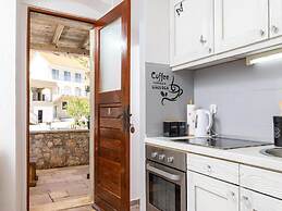 Apartments Vela Stiniva