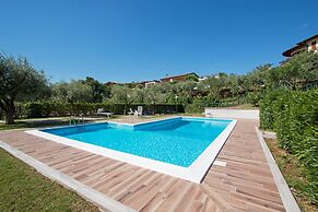 Crocus 1 con piscina by Wonderful Italy