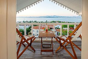 Mansion Milia