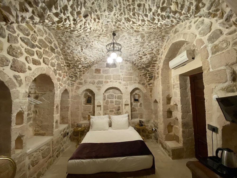 antikhan otel
