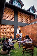 Tentgram Brick House