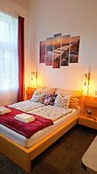 GoodMo Budapest Smart Rooms