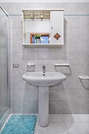 Artemisia B1 Apartment by Wonderful Italy