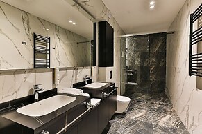 Hotel kingStone Budva