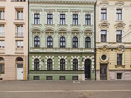 ApartHotel No6