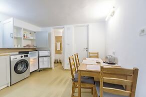 Modern Apartment