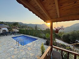 Afera Koy Evi