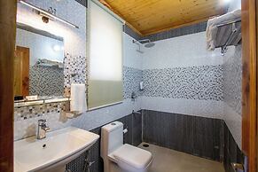 Foxoso Cherry Hotel Manali