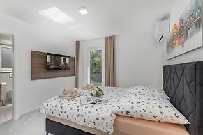 Pool Apartments Crikvenica