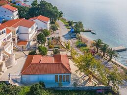 Villa Ponar