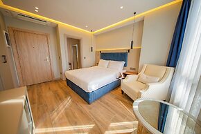 The Palm Bosphorus Hotel