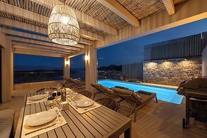 Notiko villas