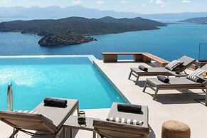 Notiko villas