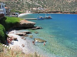 Notiko villas