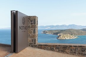 Notiko villas