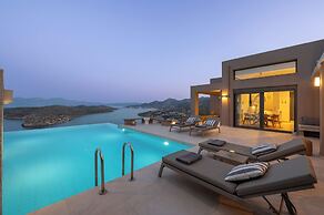 Notiko villas