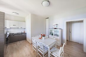Casa Alba con giardino e patio