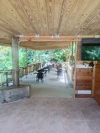 Pinard's Mountain Resort- Cottage 6