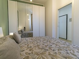 Lake River Apartment