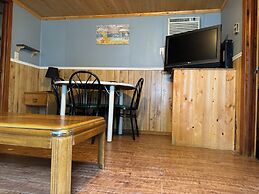 Alton Lodges