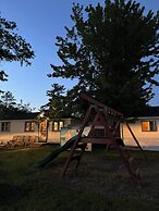 Alton Lodges
