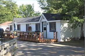 Alton Lodges