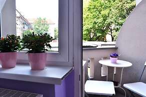 Happy House Hostel. Poznan