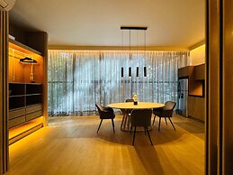 LOFT 403