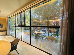 LOFT 403