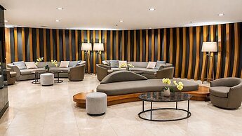 Shore2 Residences Tower2