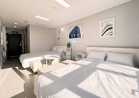 UH FLAT THE SONGDO