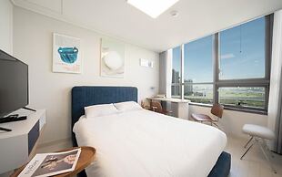 UH FLAT THE SONGDO