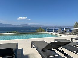 Theologos Ridge