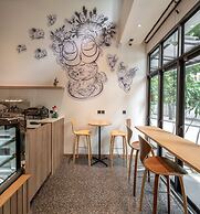 ZEN MASTER HOTEL
