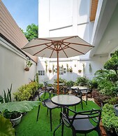 ZEN MASTER HOTEL