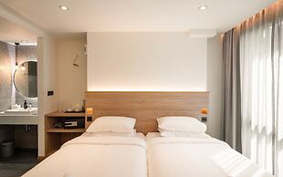 ZEN MASTER HOTEL
