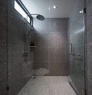 ZEN MASTER HOTEL