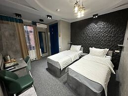 DILFUZ FAMELY GUEST HOUSE