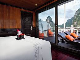 Hera Classic Boutique Cruise